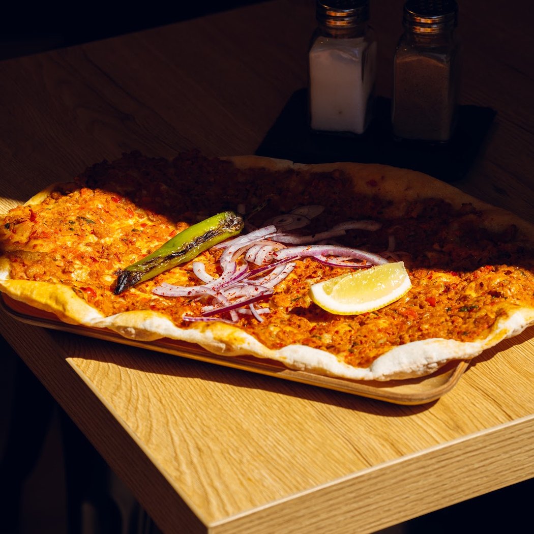 SAZ Durum & Lahmacun 1